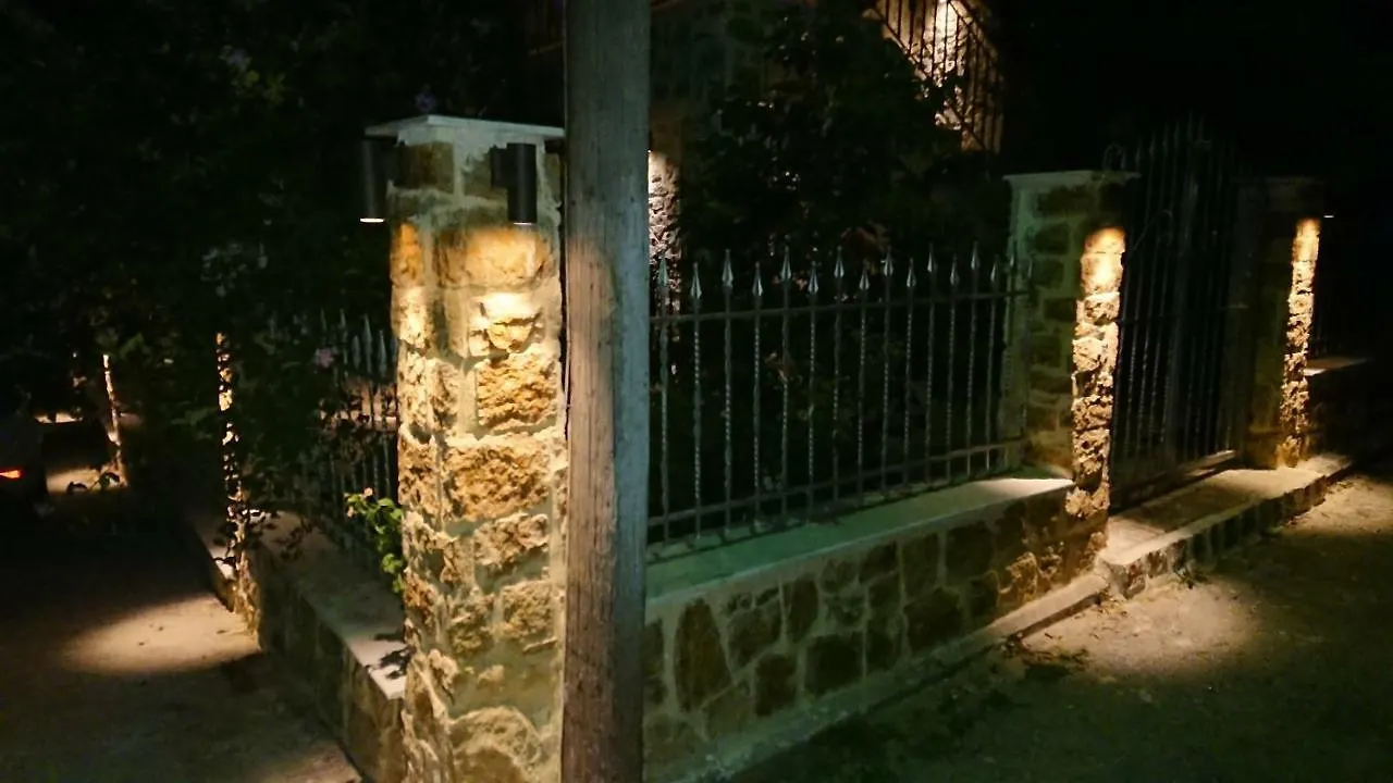 Stone House With Seaview Apartment Nea Poteidaia Greece